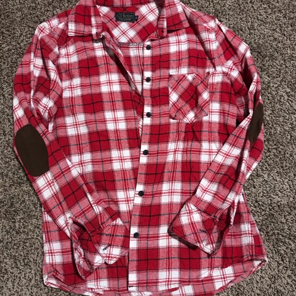 Tops - Picture 7 of 7